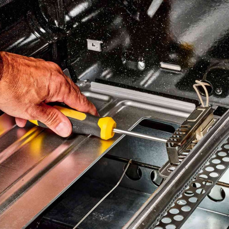 How to Safely Replace a Gas Oven Igniter
